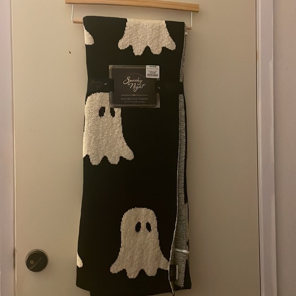 Spooky Night ghost throw ***TRADE ONLY*** I am looking for the version in white - Picture 3 of 3